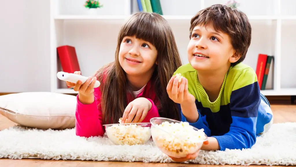 Es bueno o malo que los niños vean televisión