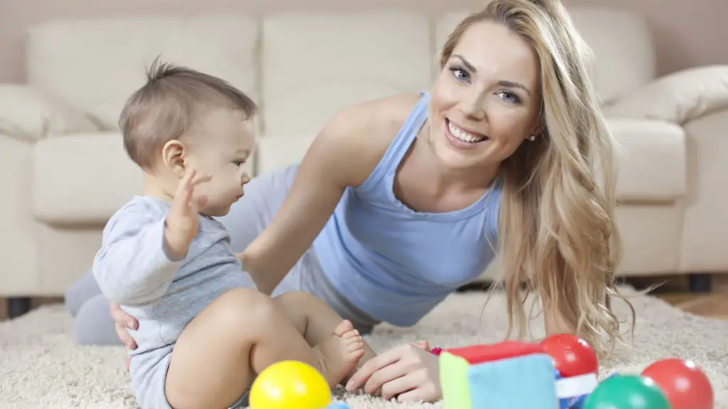 Es mejor una niñera o un jardín maternal