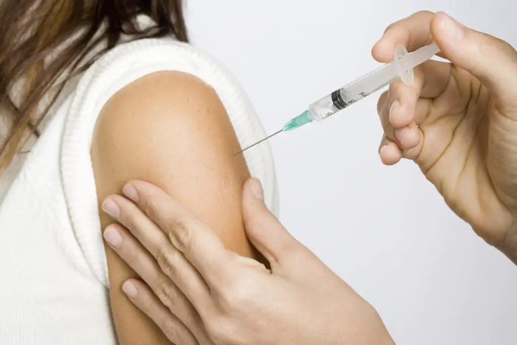 Pueden las mujeres embarazas colocarse vacunas