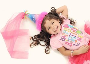 niña feliz