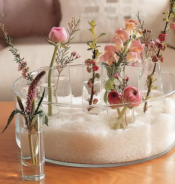 arreglo de flores con cristal