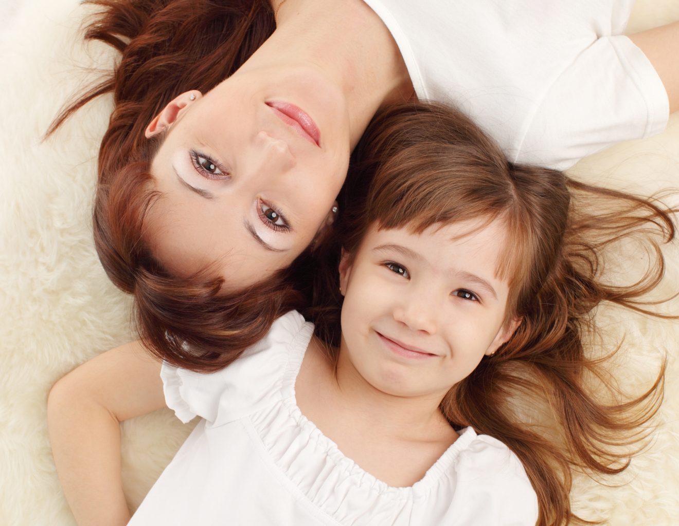 Mama y hija Mama y hija