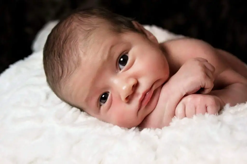 Recién nacidos: 5 formas para fortalecer tu vínculo con el bebé desde su primer día