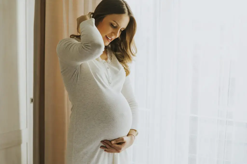 25 semanas de embarazo panza