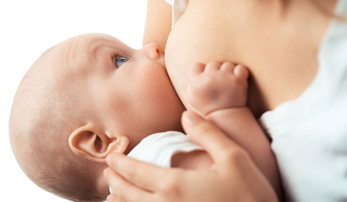 bebe amamantando leche bebe amamantando leche