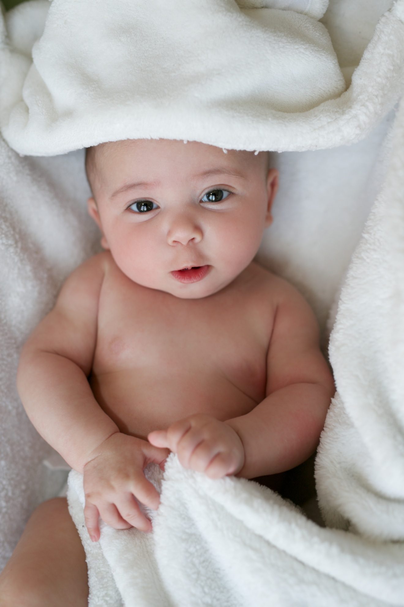 bebe a los 3 meses de nacido