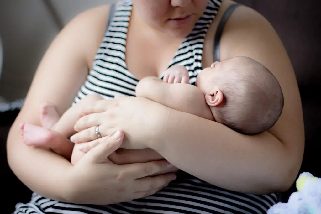 Ejercicios de estimulación temprana del lenguaje en bebés de 0 a 3 meses Ejercicios de estimulación temprana del lenguaje en bebés de 0 a 3 meses