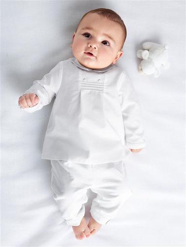 Ropa de bautizo para niños????¡Ideas, estilos y diseños para este momento