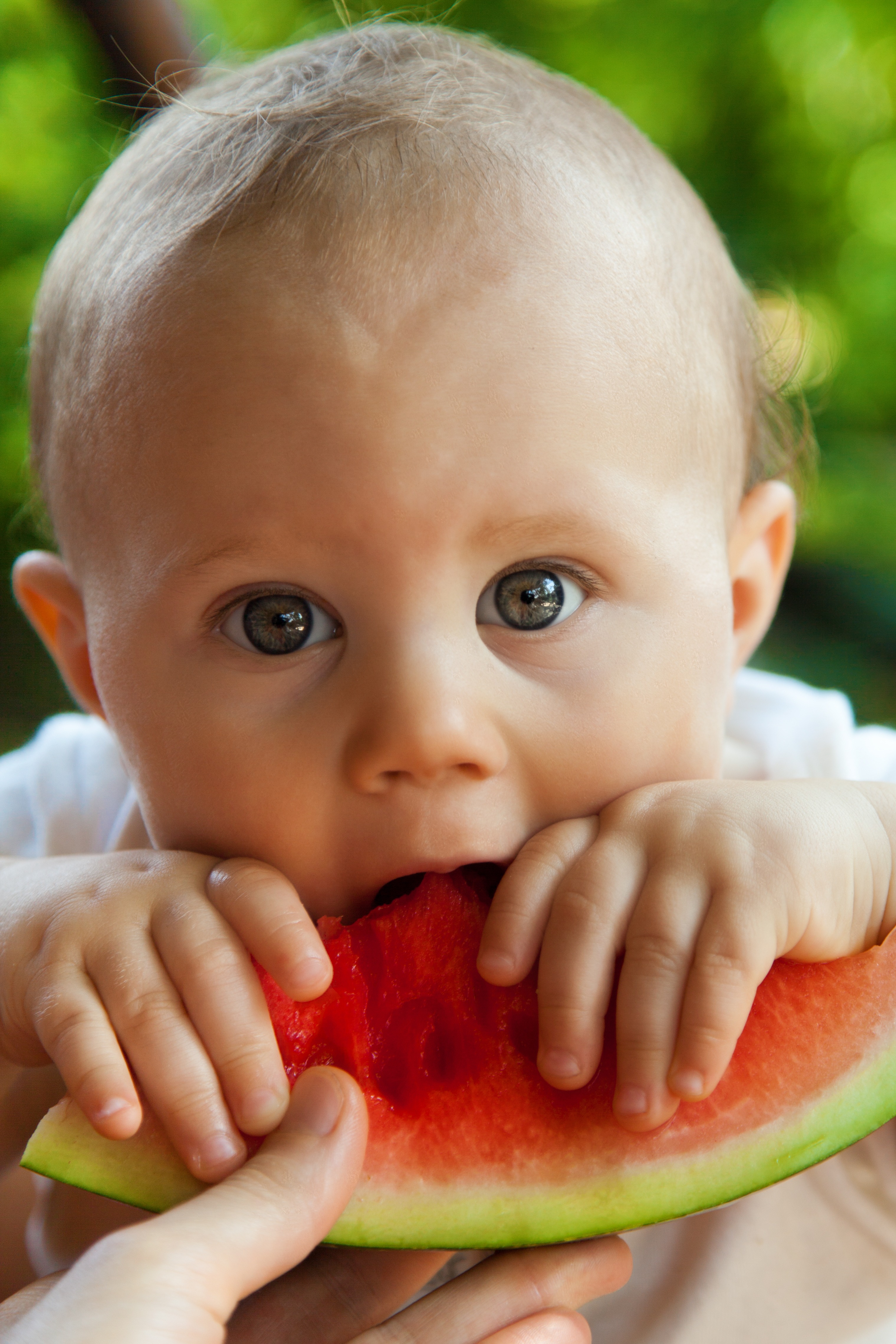 8 Ejercicios de motricidad fina para bebés de 4 a 8 meses