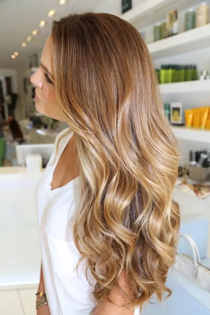ombre hair rubio