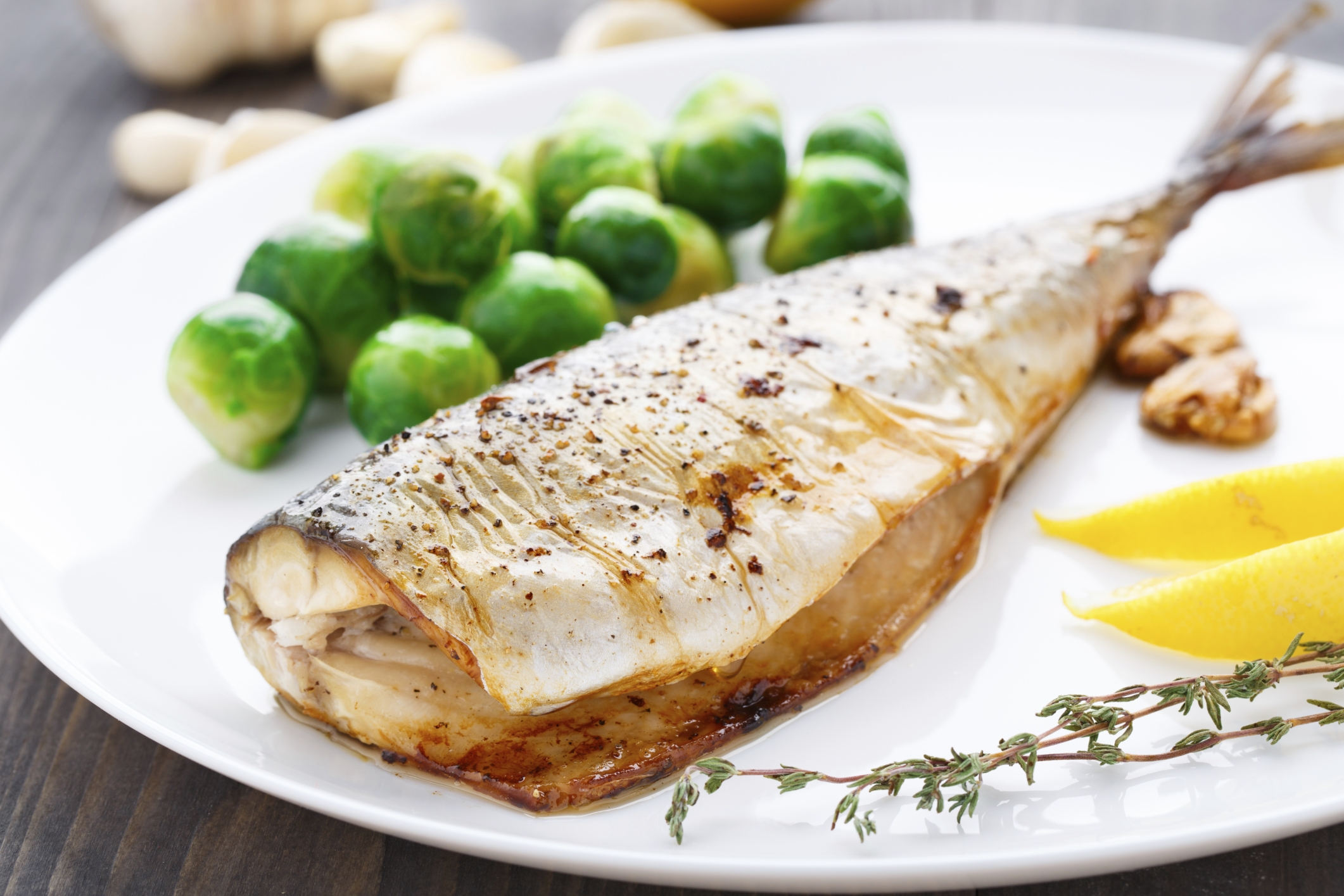 plato de pescado azul