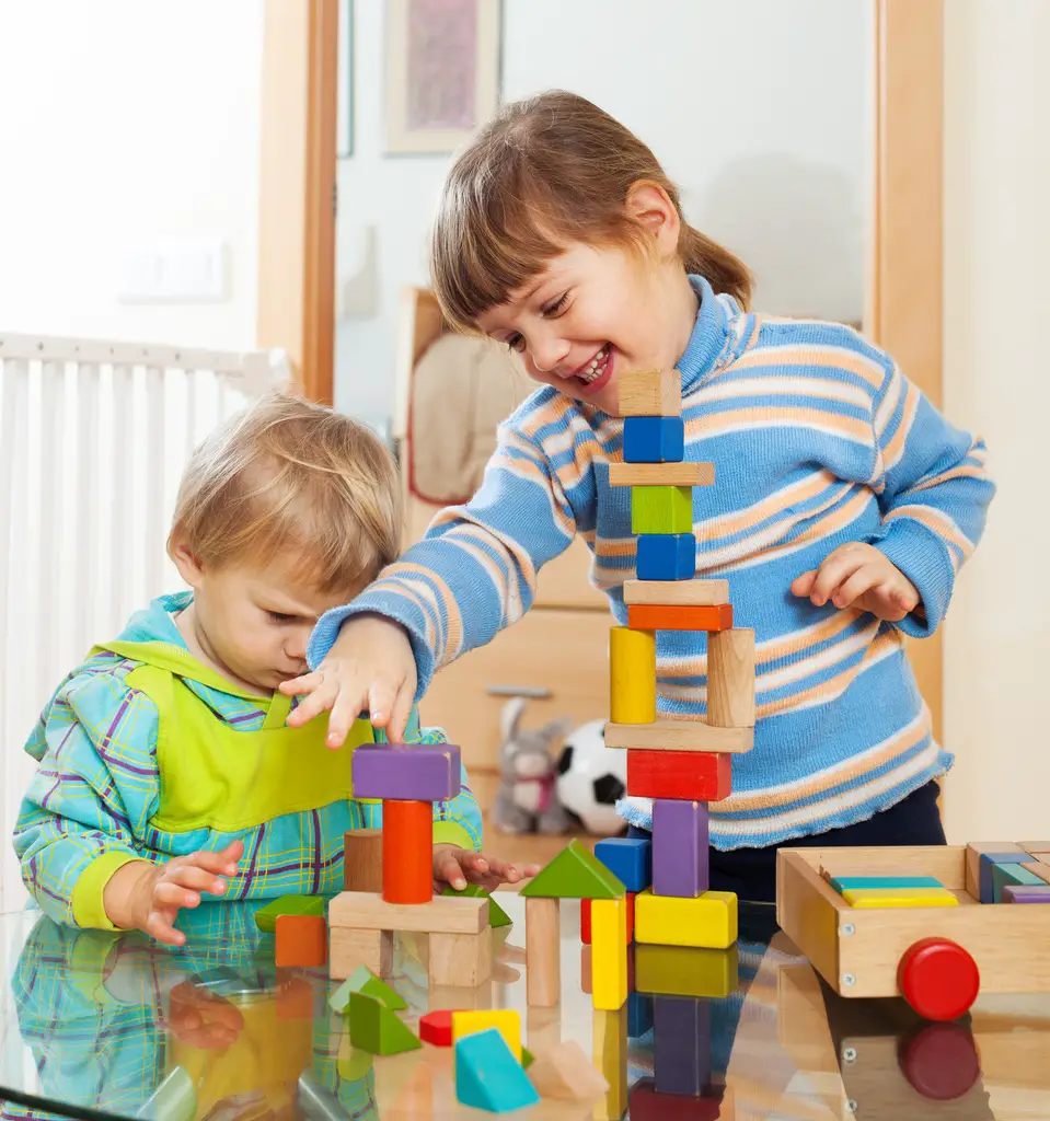 Juegos de motricidad fina con cubos tu hijo adorará ????Cubos didácticos y de madera