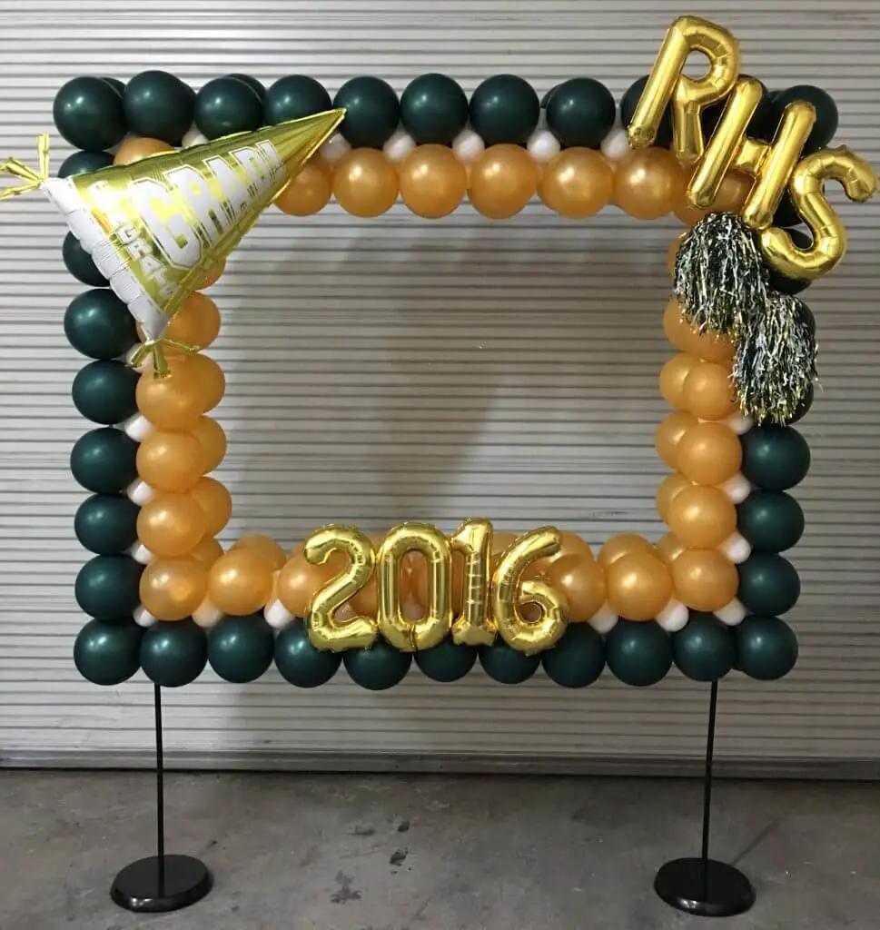 decoración con globos de graduación