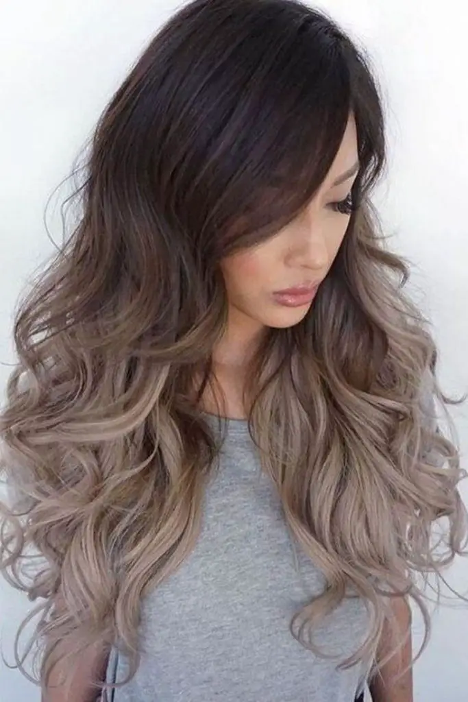 mechas californianas grises mechas californianas grises