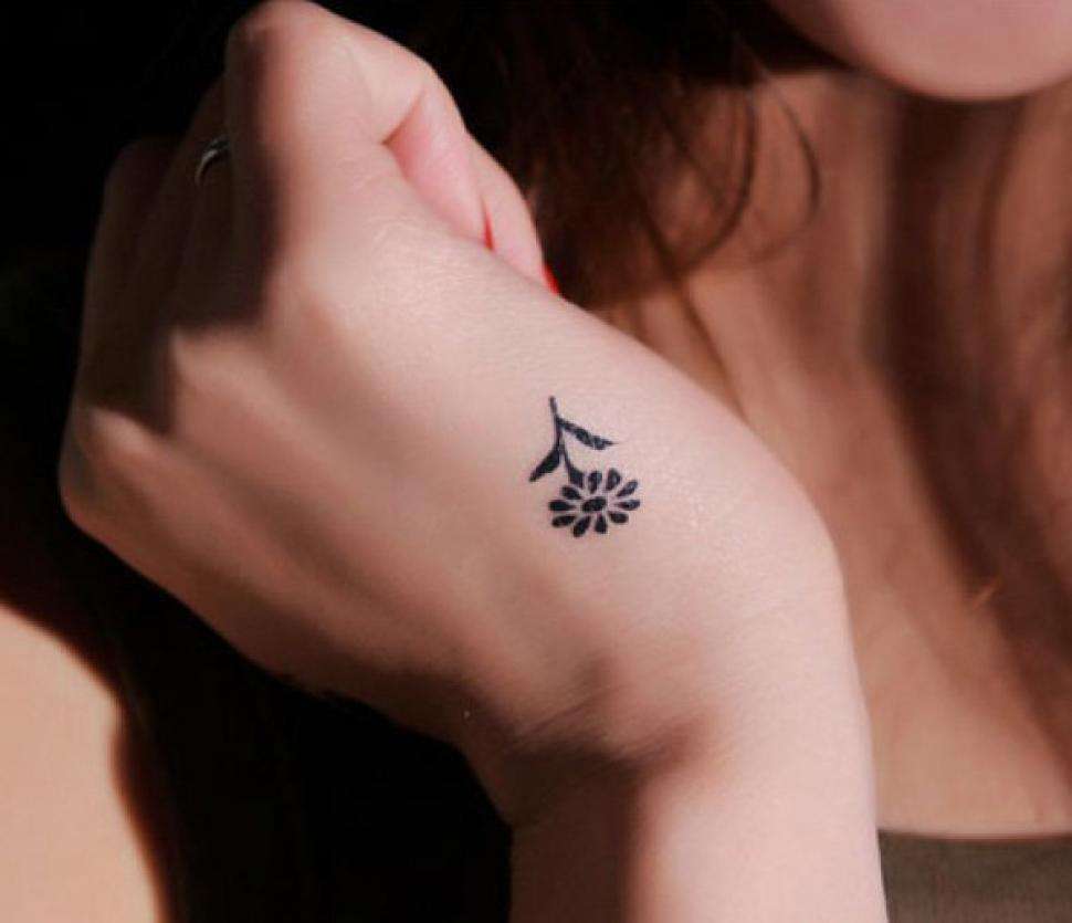 tatuajes para mujeres sencillos