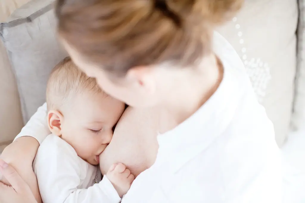 Beneficios de dar el pecho mama y bebe