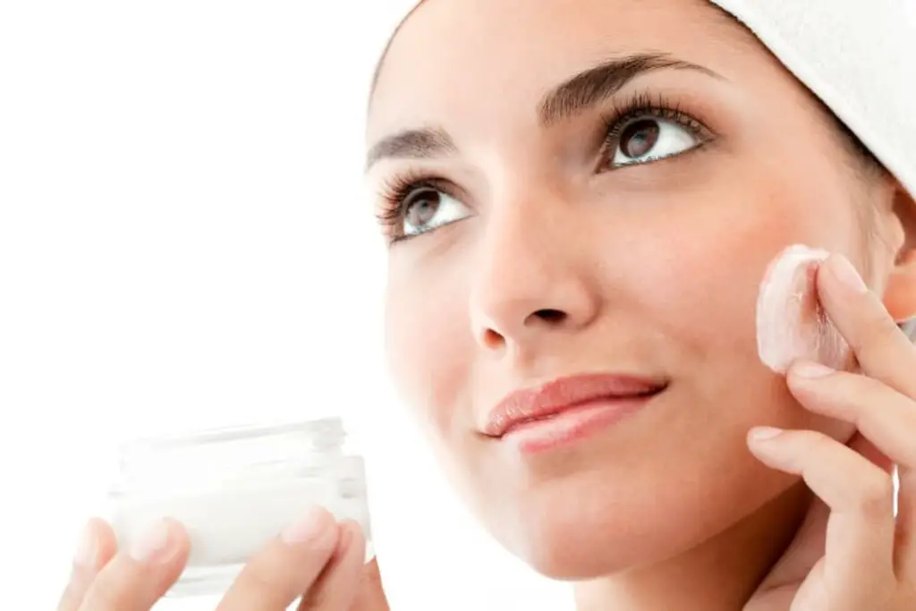 crema hidratante para piel grasa aplicar rostro crema hidratante para piel grasa aplicar rostro
