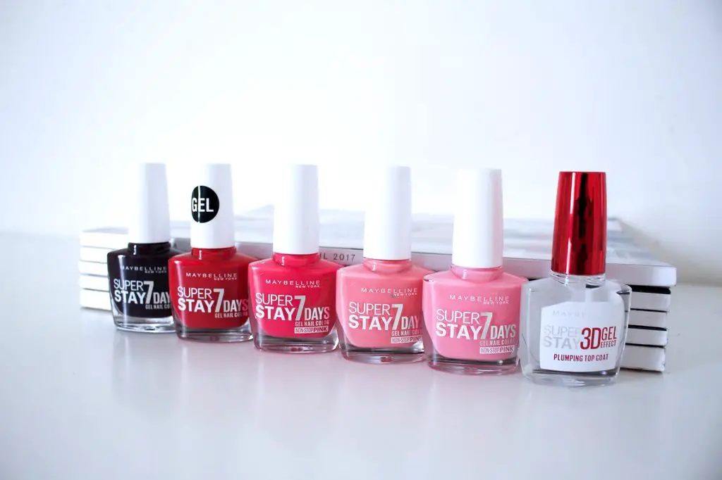 esmalte de unas maybelline superstay