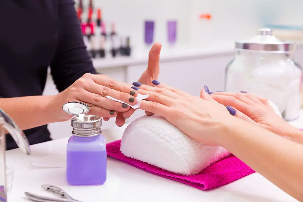 esmaltes de unas remover esmaltes de unas remover