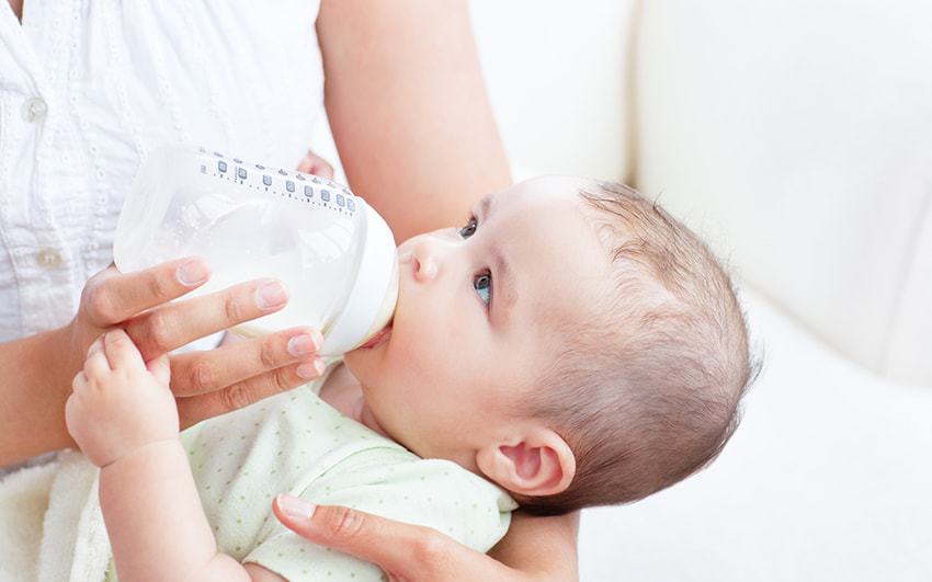vómitos en bebes hidratación vomitos en bebes hidratacion