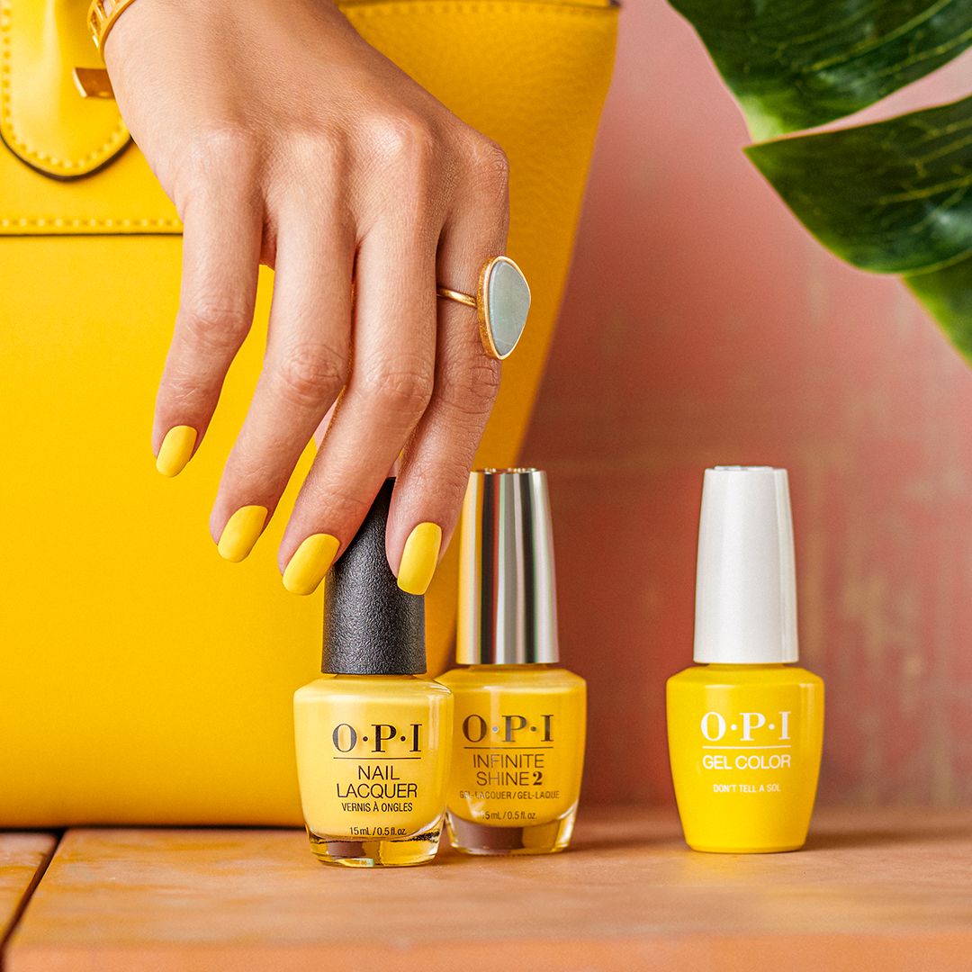 colores de unas amarillo de pantone