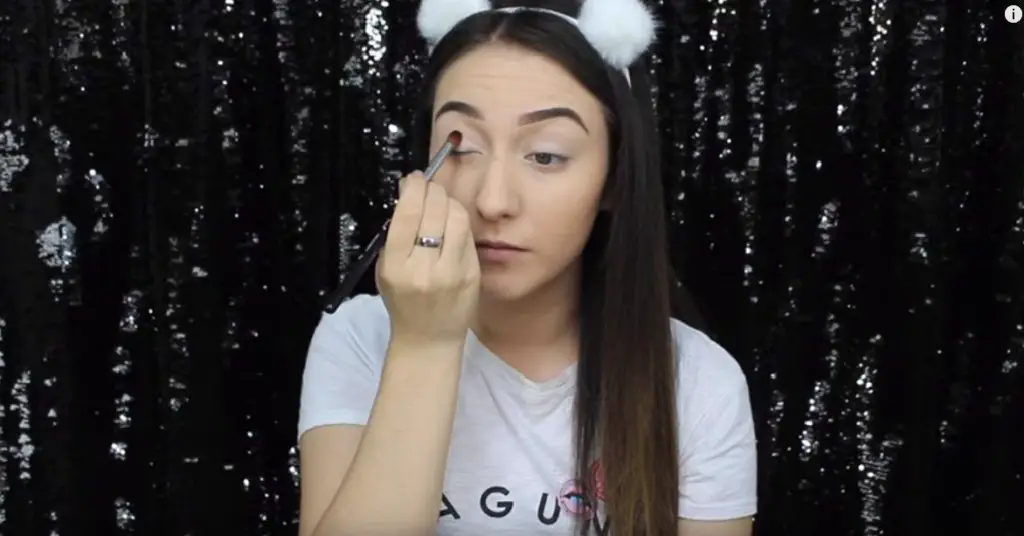 Un buen uso de las sombras le sacará provecho a tu maquillaje tumblr Un buen uso de las sombras le sacará provecho a tu maquillaje tumblr