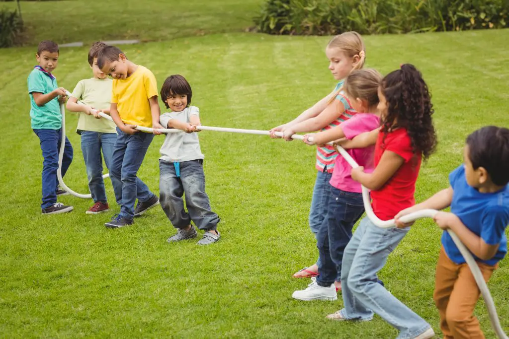 juegos para niños tirar de la soga