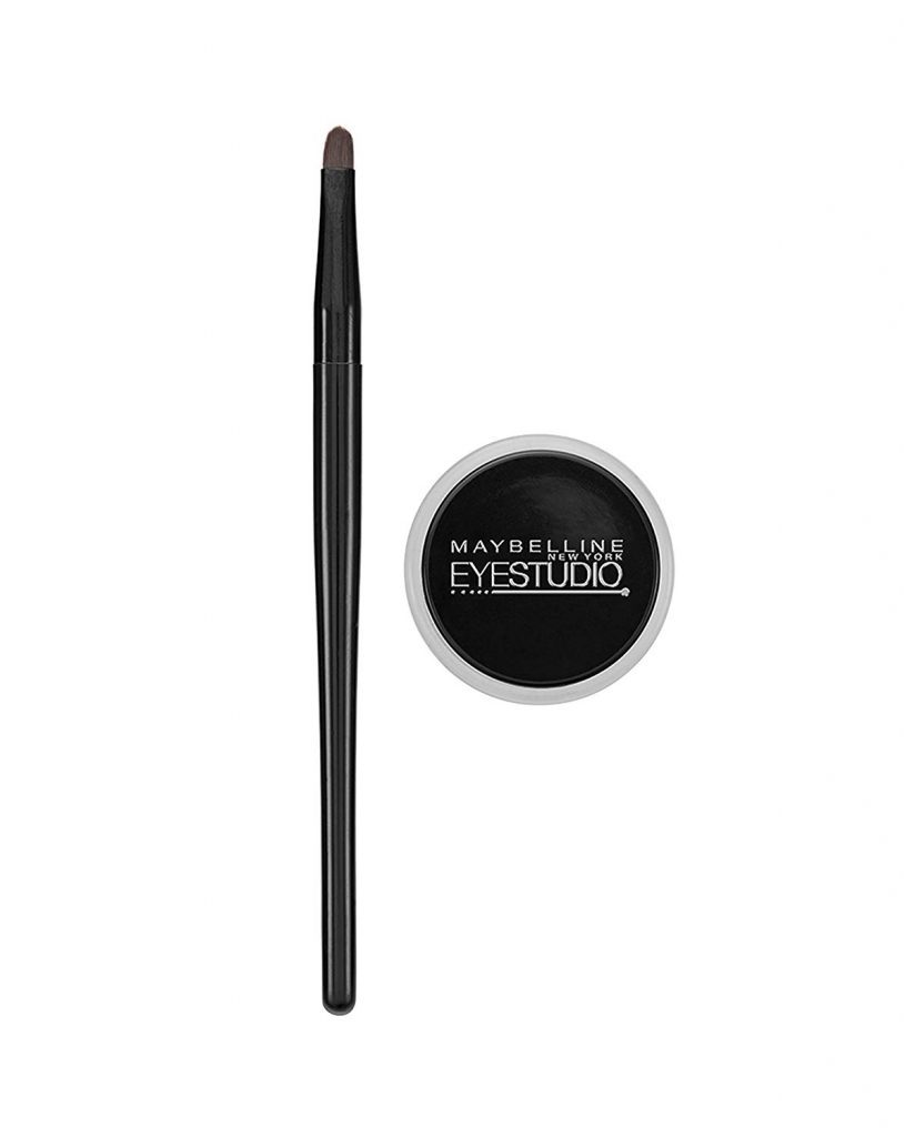 maquillaje elegante delineador maybelline