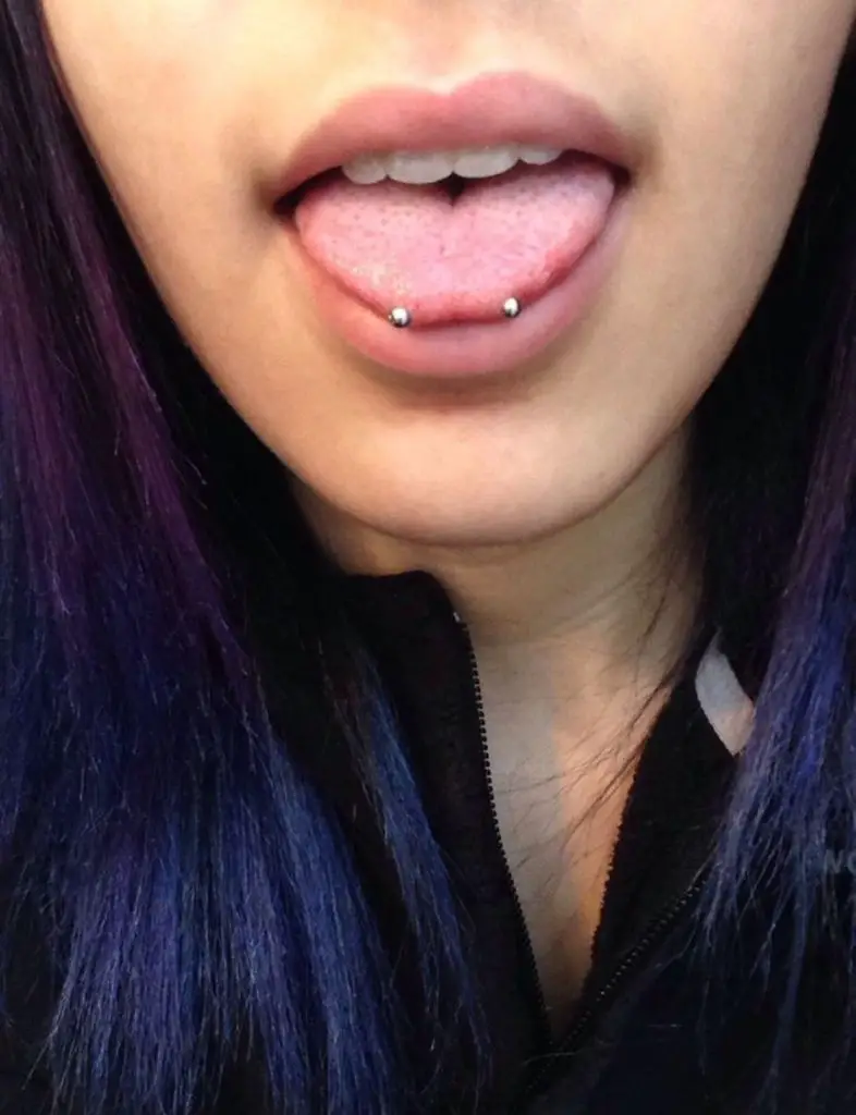 piercing lengua punta