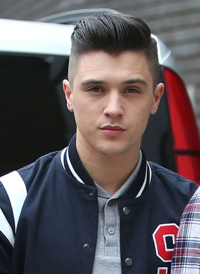 Pompadour desconectado Pompadour desconectado