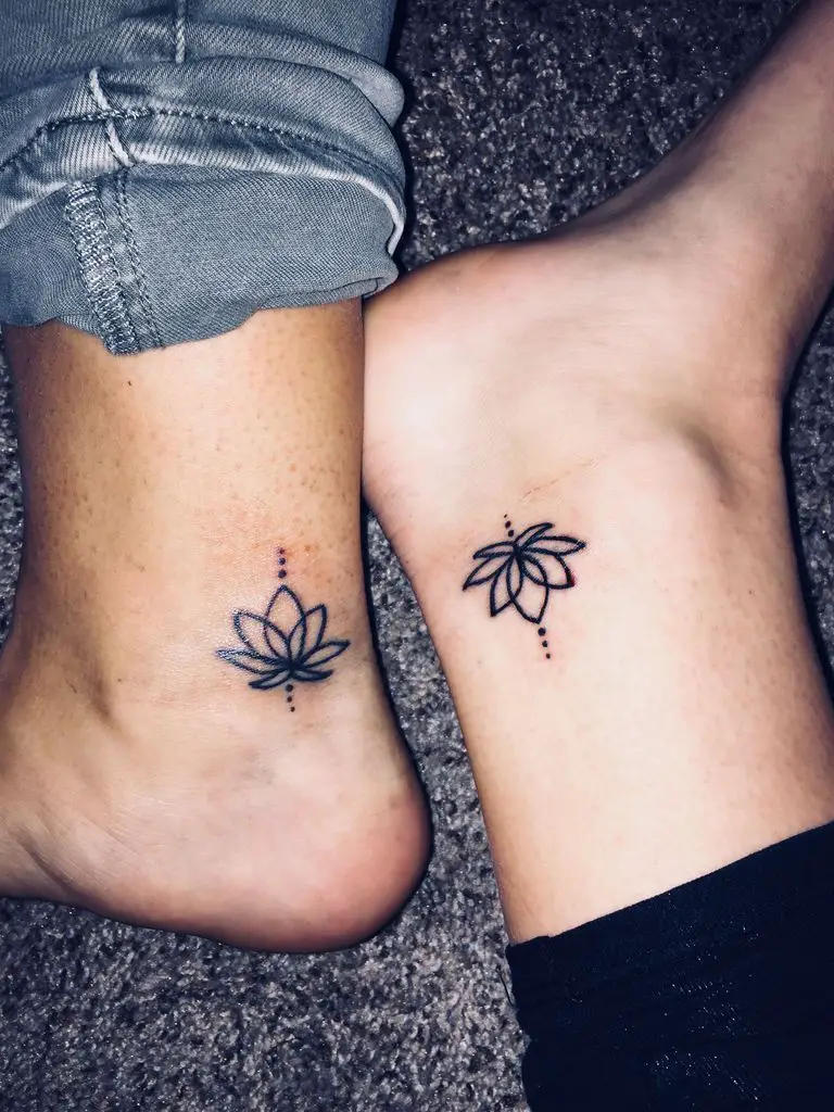 Tatuajes pequeños para parejas Tatuajes pequeños para parejas