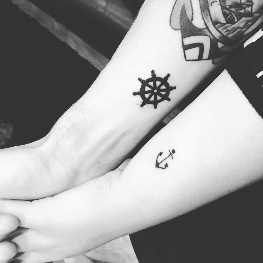 Tatuajes pequeños para parejas Tatuajes pequeños para parejas