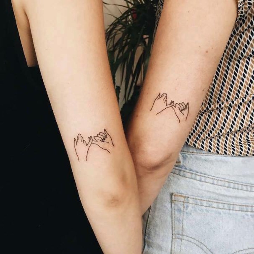 tatuajes pequeños para hermanas promise