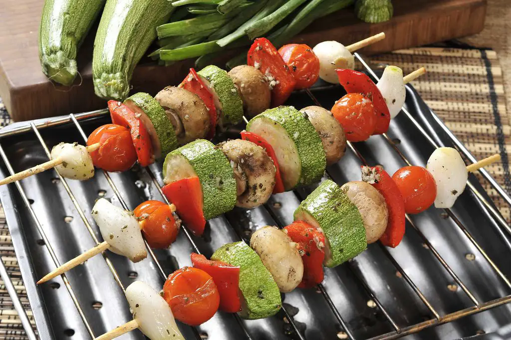 cenas rápidas brochetas veganas cenas rápidas brochetas veganas