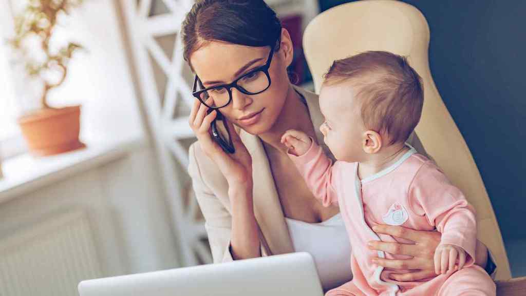 calma tu estres al hablar con mama por telefono