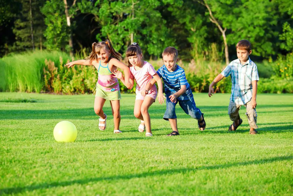ninos de primaria en edad escolar ninos de primaria en edad escolar