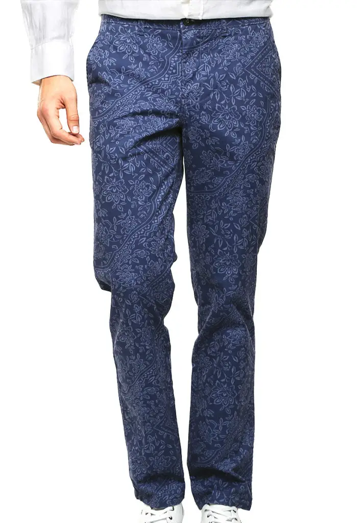 pantalon con estampado 