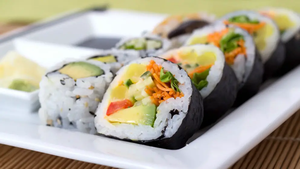 recetas fáciles para cenar sushi