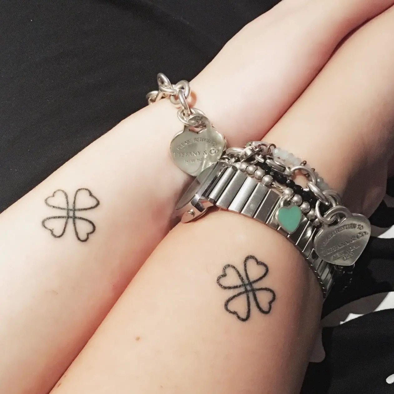 Tatuajes pequeños para amigas