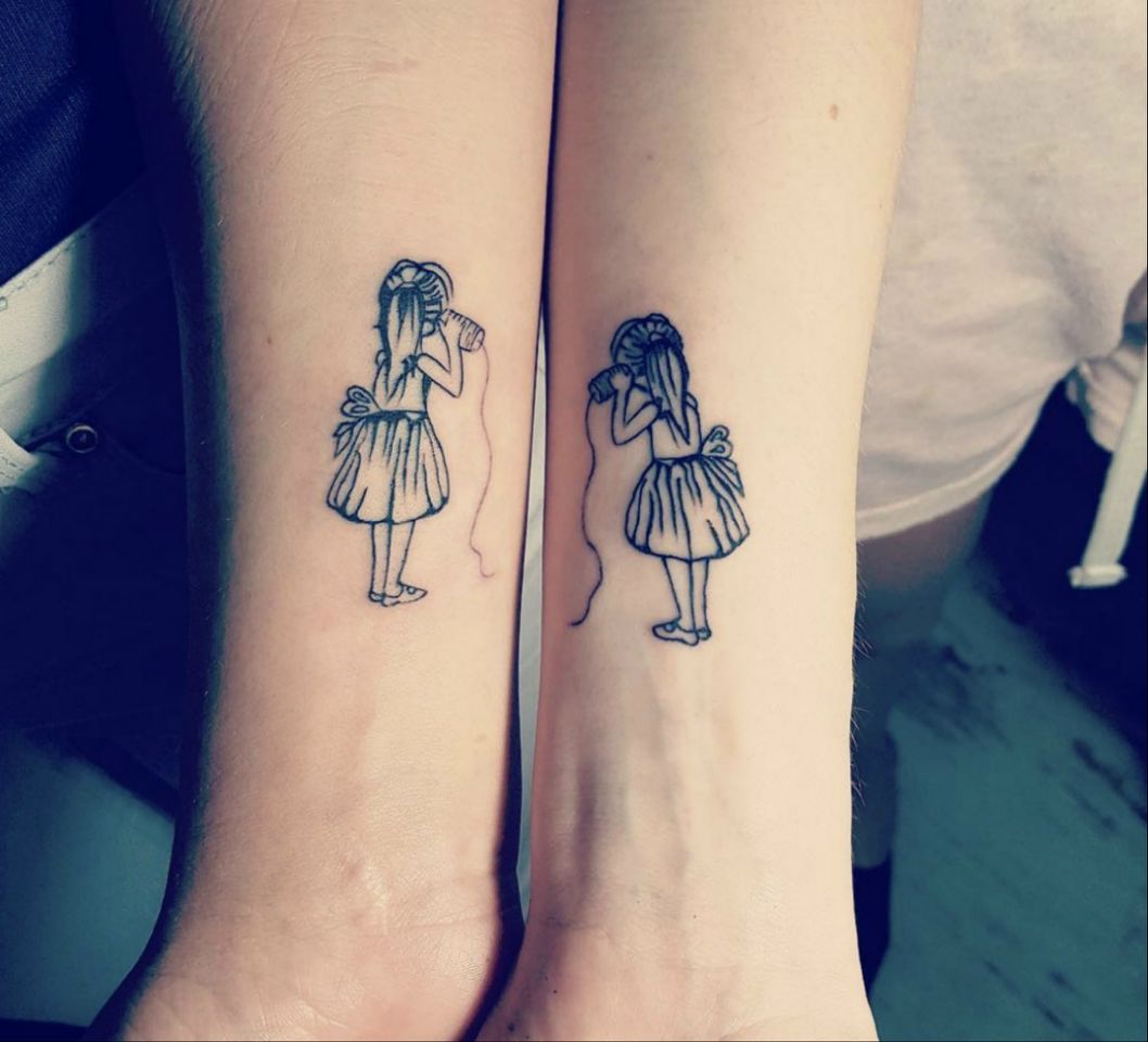 Tatuajes pequeños para amigas