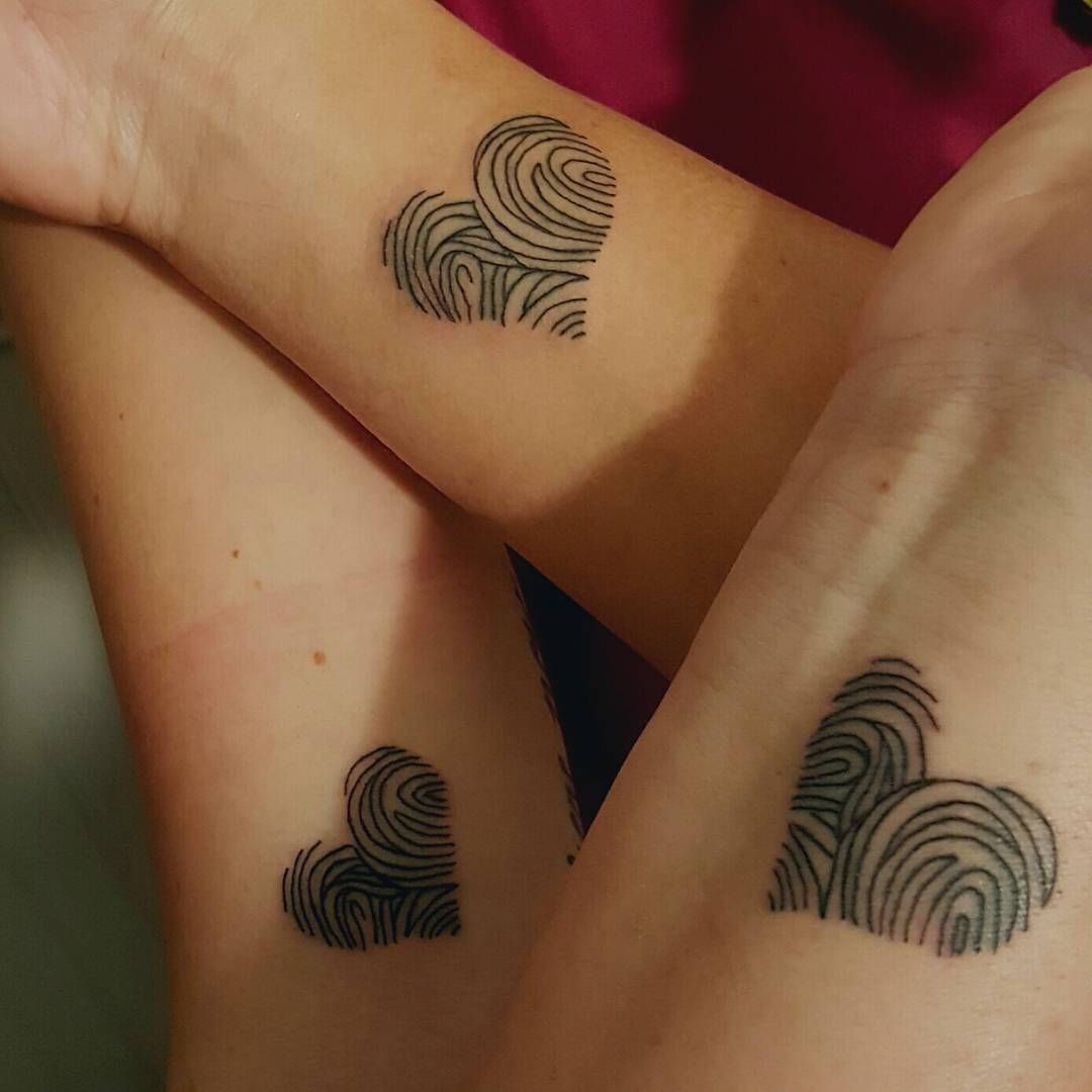 Tatuajes pequeños para amigas Tatuajes pequeños para amigas