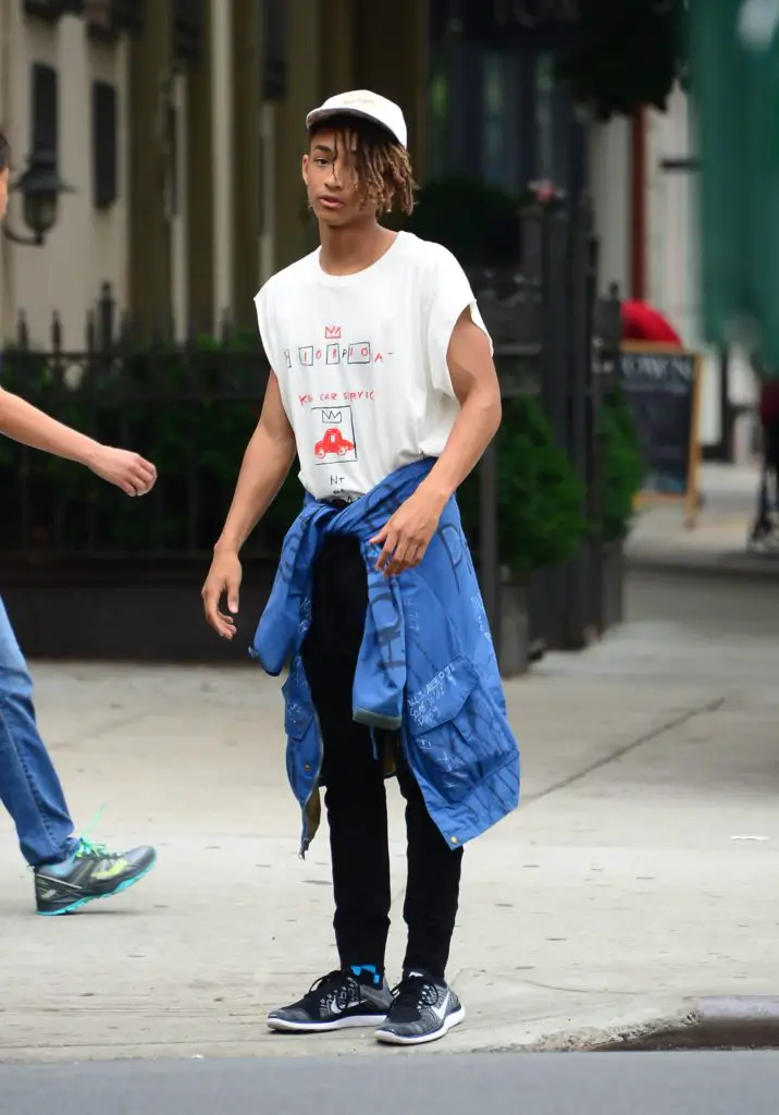 Outfit para hombres morenos Outfit para hombres morenos