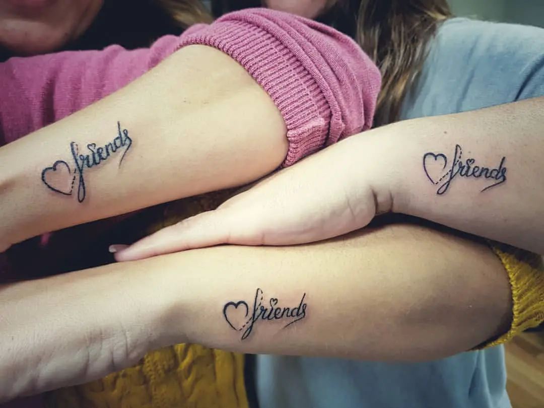 Tatuajes pequeños para amigas Tatuajes pequeños para amigas
