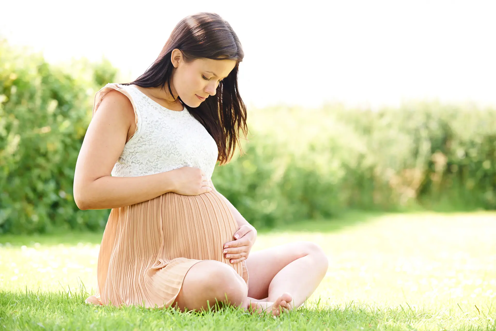 Una divina conexión espiritual entre tu bebé, Dios y tú, desde el embarazo.