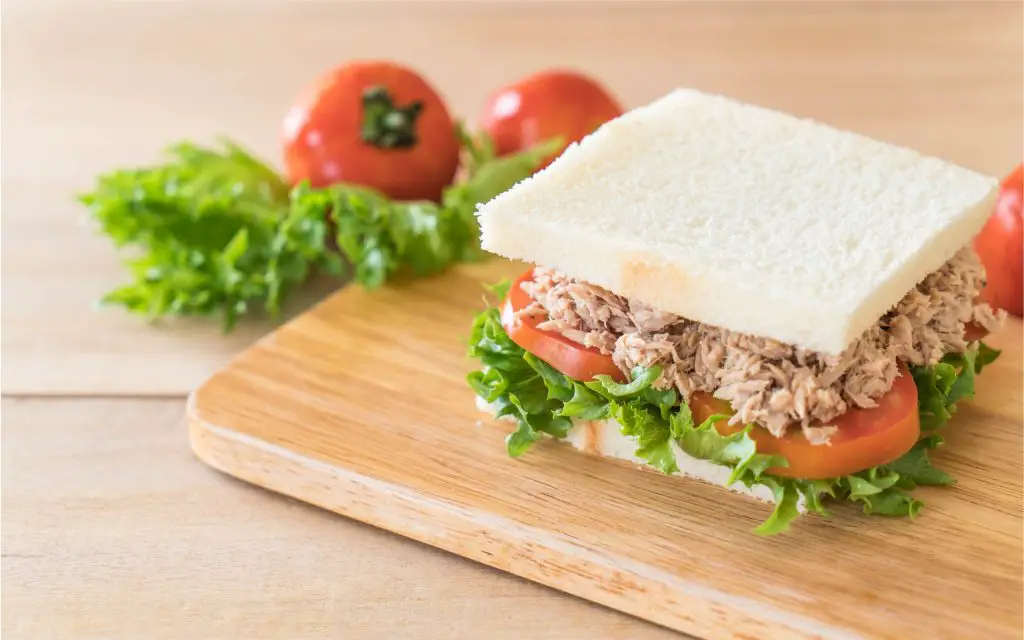 almuerzos saludables sandwich de atun