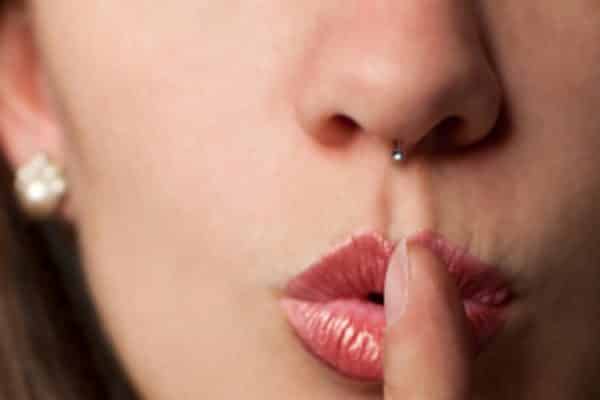 piercings en la nariz vertical piercings en la nariz vertical