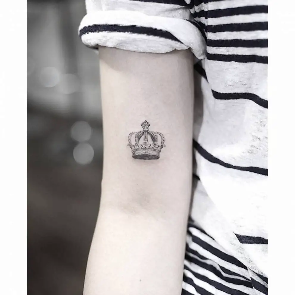 Tatuajes de coronas: +40 ideas para marcar tu piel con el símbolo de la ...