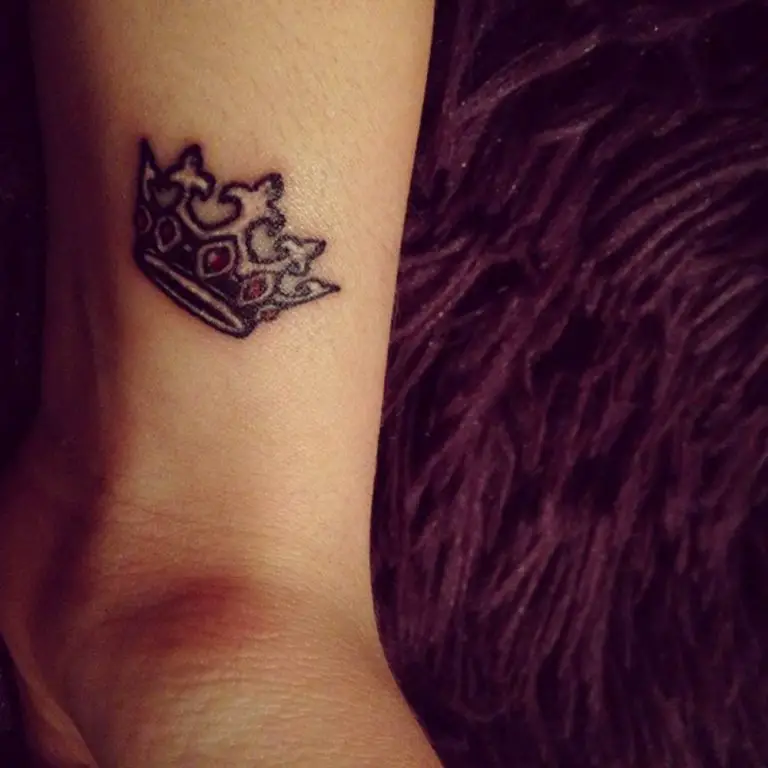 Tatuajes de coronas: +40 ideas para marcar tu piel con el símbolo de la ...