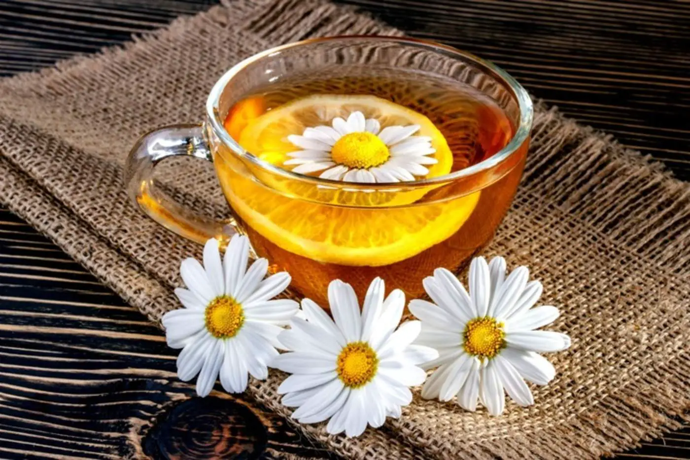 Descubre los beneficios de tomar té de manzanilla