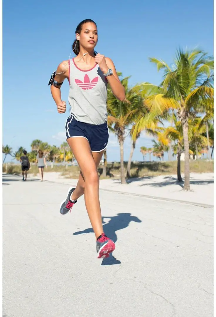 ropa fitness de running